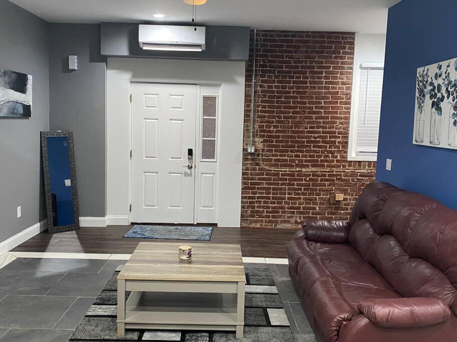 Apartment Entire 2 Bed Allentown